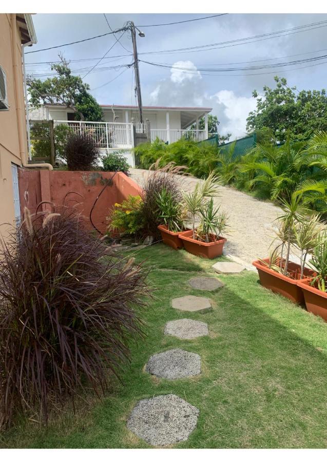 לה גוסייר Les Villas Du Bambou - Appartement Azul De 1 A 3 Pers מראה חיצוני תמונה